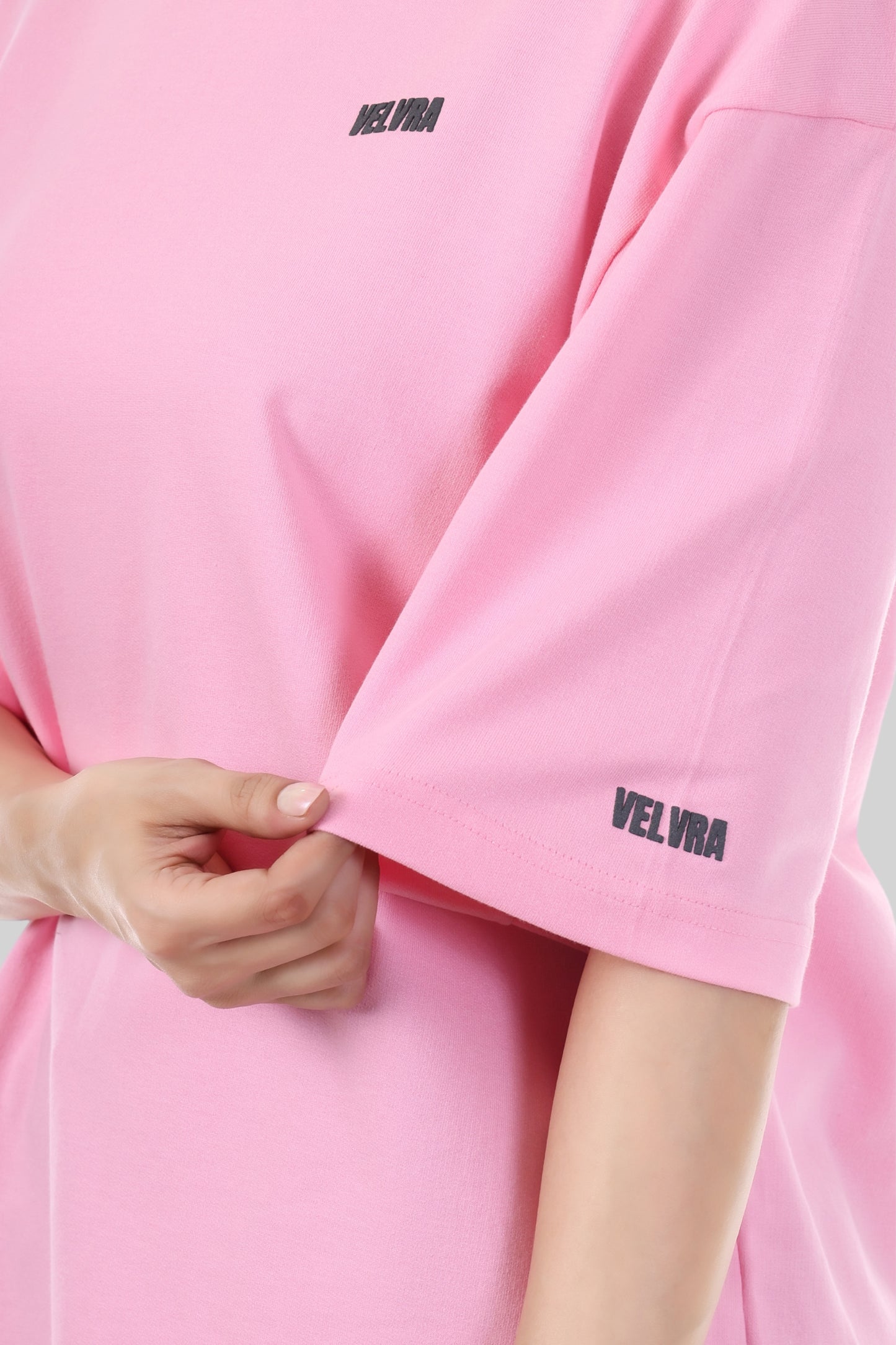 OPULENT CORE TEE - F
